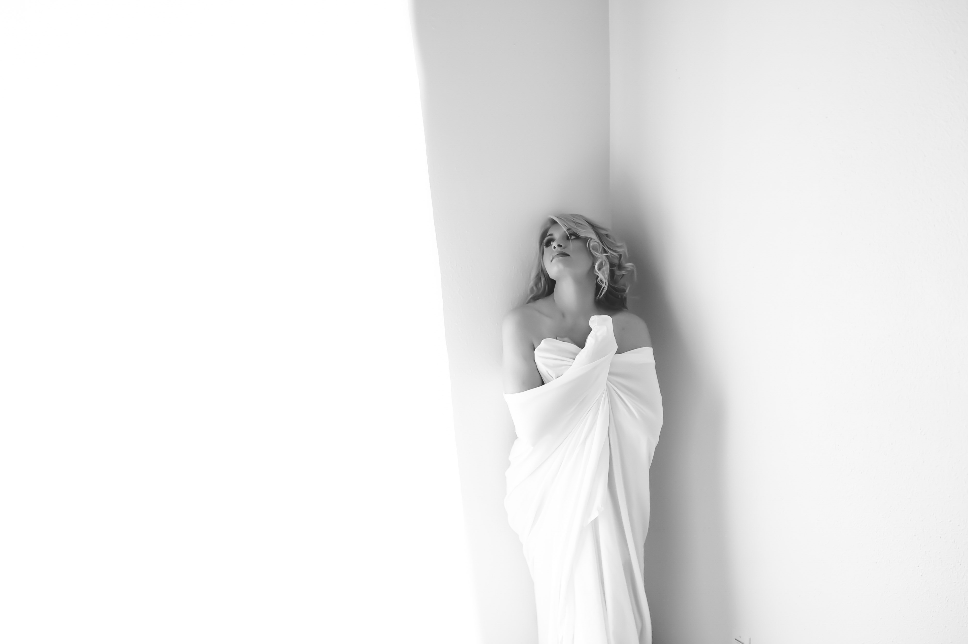 https://www.exquisitesessions.com/wp-content/uploads/2019/12/Jacksonville-North-Carolina-Boudoir-Photography-12.jpg